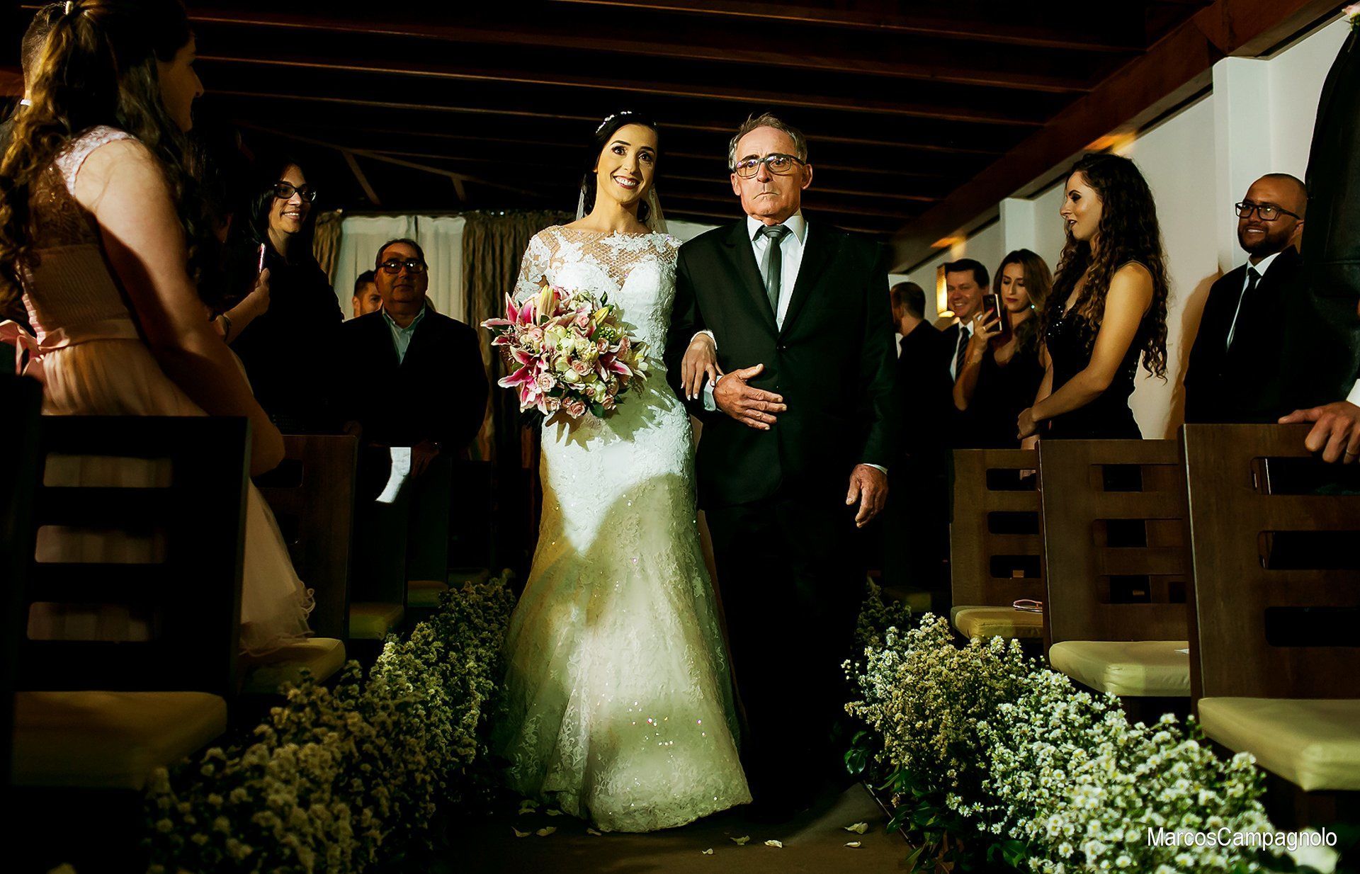 casamento-wedding-fotografo-karine-e-eliel-campagnolo-vestidodenoiva-voucasar-aguasdabrava (13)