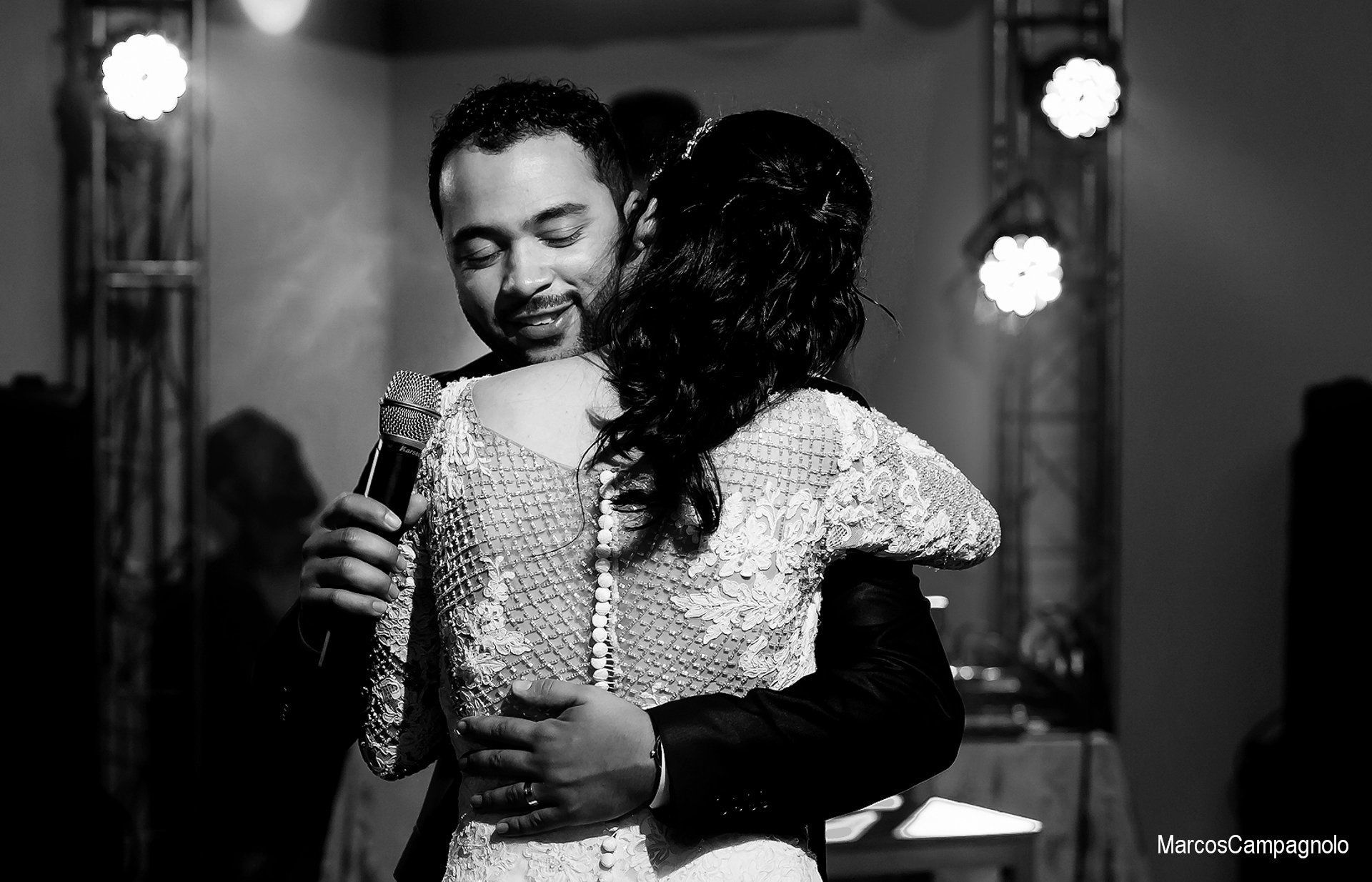 casamento-wedding-fotografo-karine-e-eliel-campagnolo-vestidodenoiva-voucasar-aguasdabrava (32)