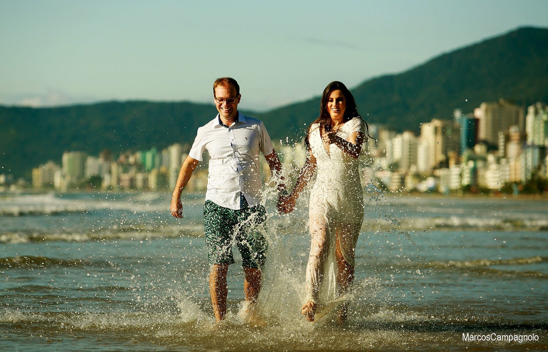 ensaio-ensaioprewedding-book-bookcasal-praia-itapema-fotos-fotografo-campagnolo-marcoscampagnolofotografias-casamento-pre-wedding (13)