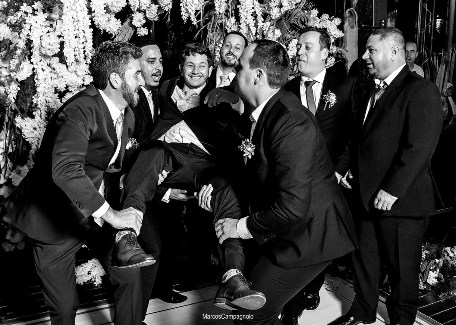 Foto Casamento Tatiane e Guilherme Foto Casamento Tatiane e Guilherme - Imagem 77