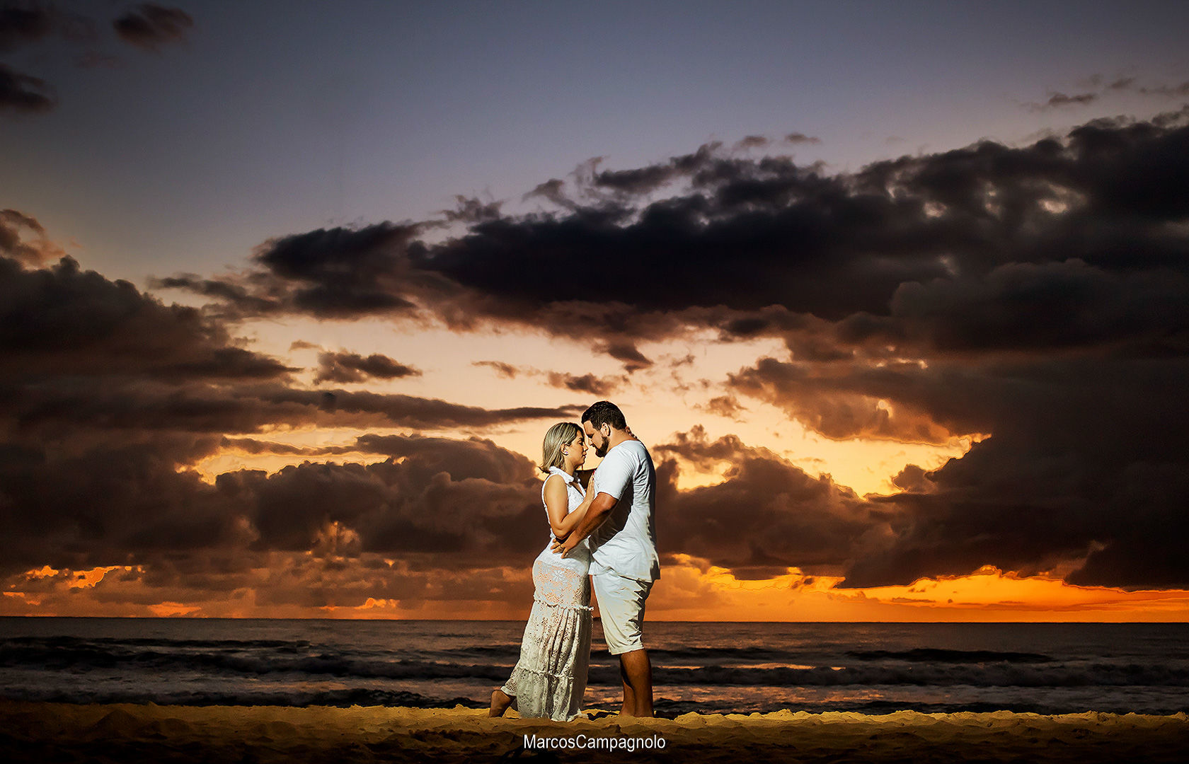 Foto Book Pré Casamento Larissa e Tiago - Imagem 0
