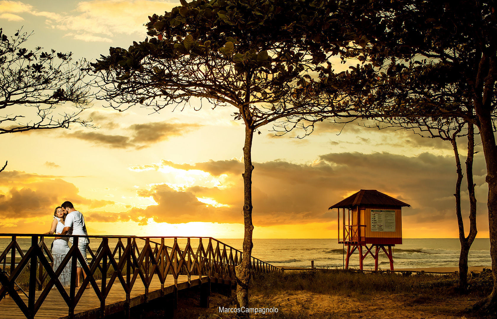 Foto Book Pré Casamento Larissa e Tiago - Imagem 10