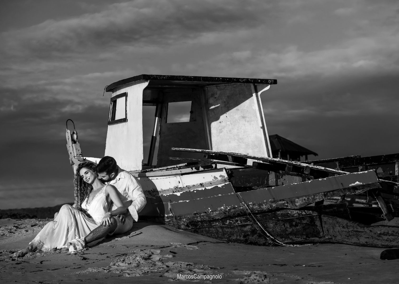 Foto Ensaio Pré Casamento Talita e Ricardo - Imagem 17