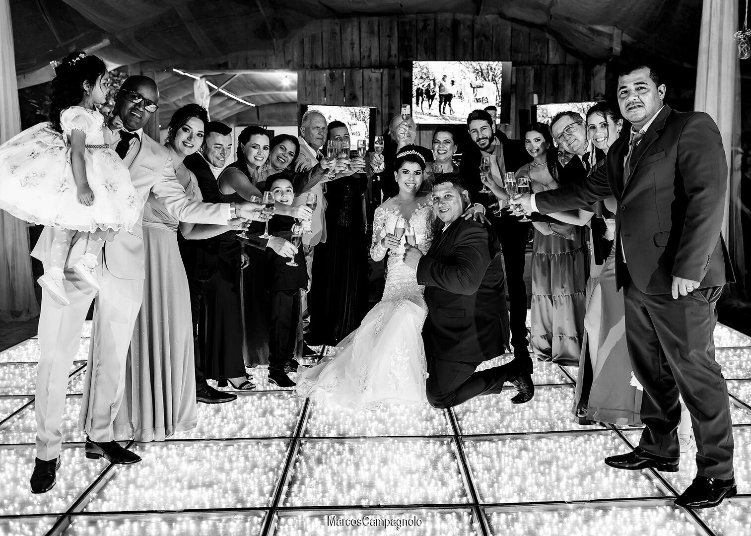 Foto Casamento Nicole e Emerson - Imagem 16