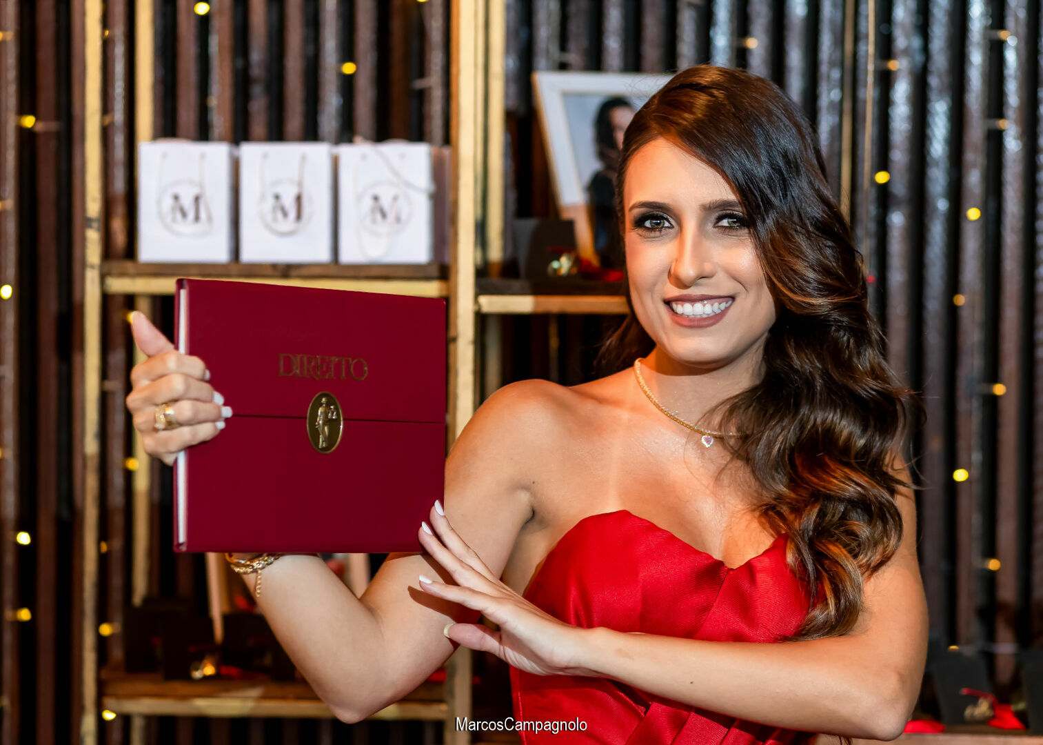 Foto Formatura Direito Mirela - Imagem 15