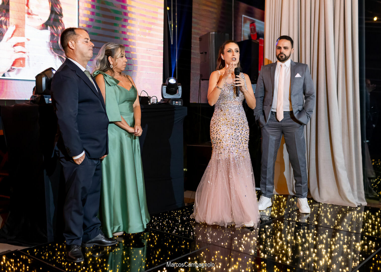 Foto Formatura Direito Mirela - Imagem 20